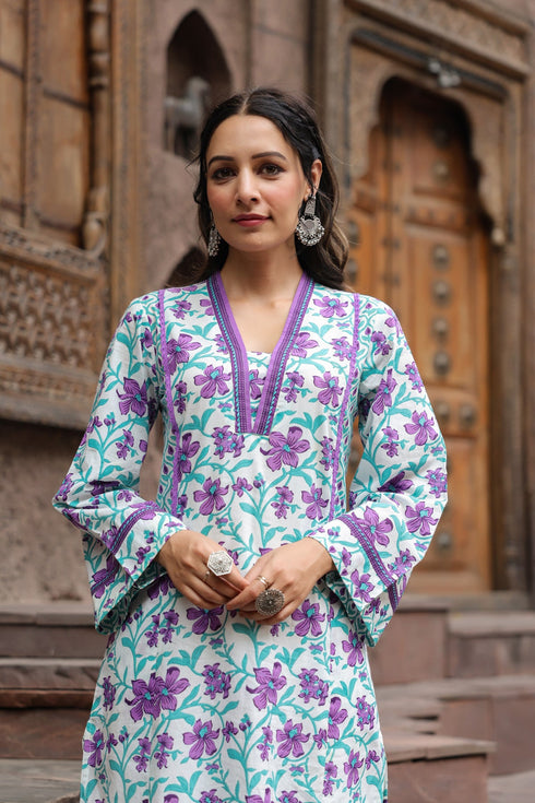 Women Floral Printed Kurta